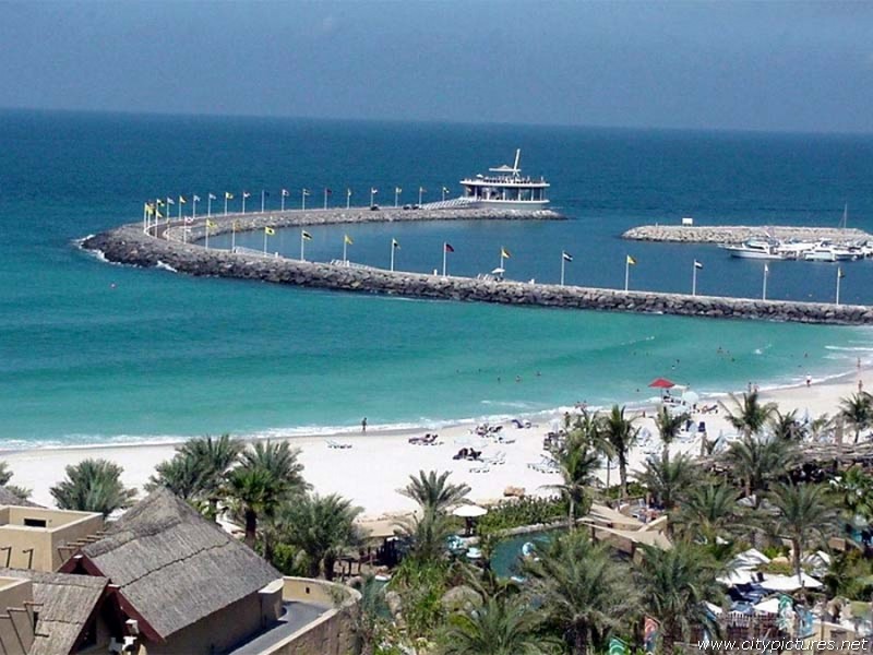 Dubai beach 800 x 600