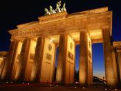 Brandenburg Gate at Dusk Berlin 1600 x 1200